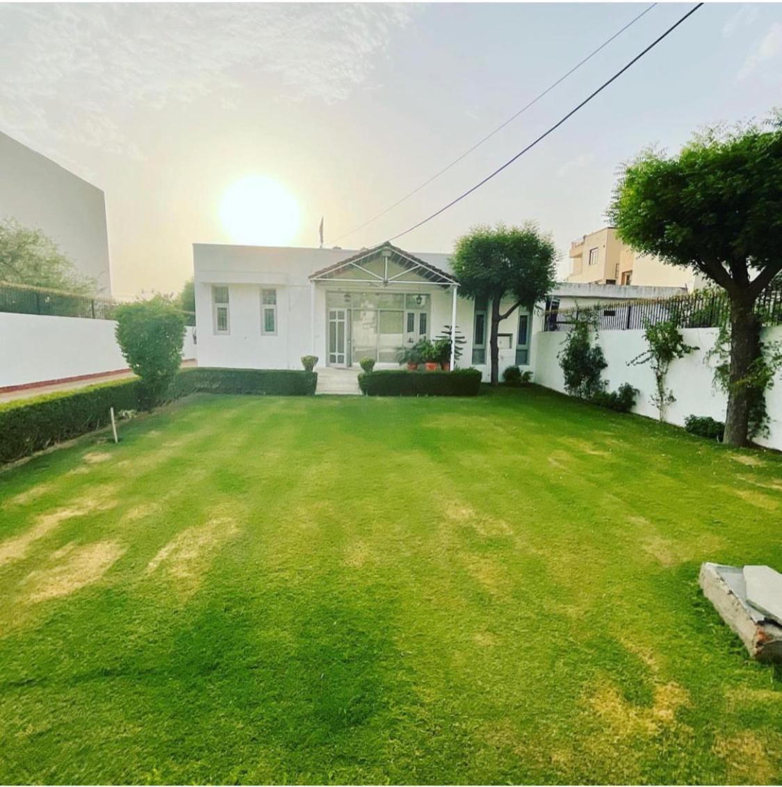 Solanki Farms & Pool Villa Garden Fully Private ชัยปุระ ภายนอก รูปภาพ
